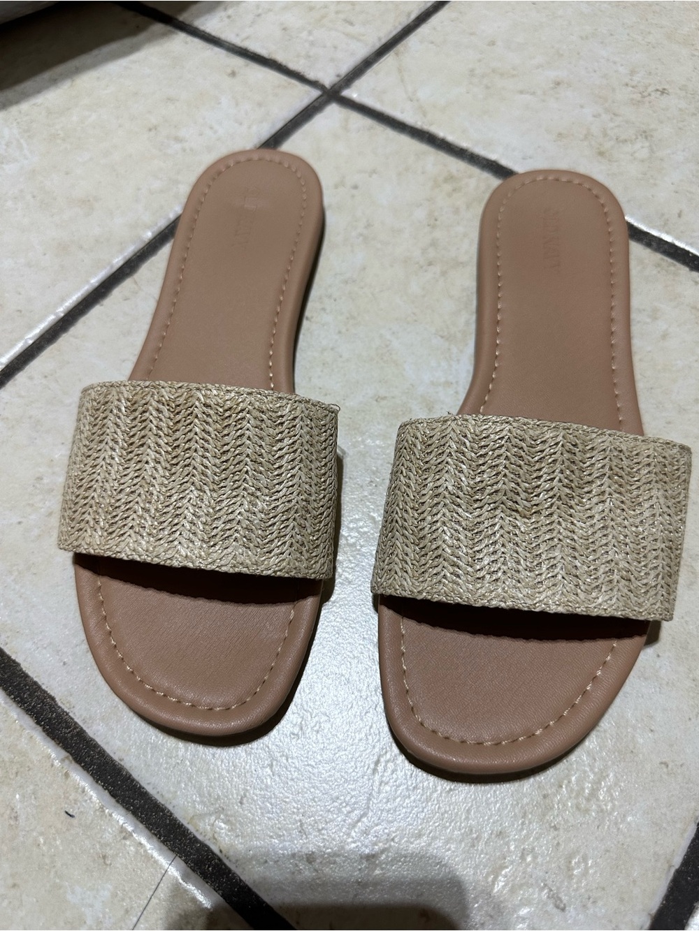Old Navy Natural Woven Strap Tan Slide Sandals